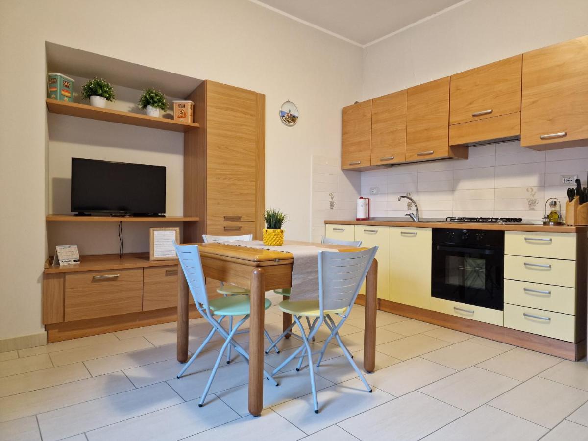 Casa Adelina By Tramonti Apartments Poggio Picenze エクステリア 写真